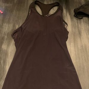 Women’s lululemon tank size 2